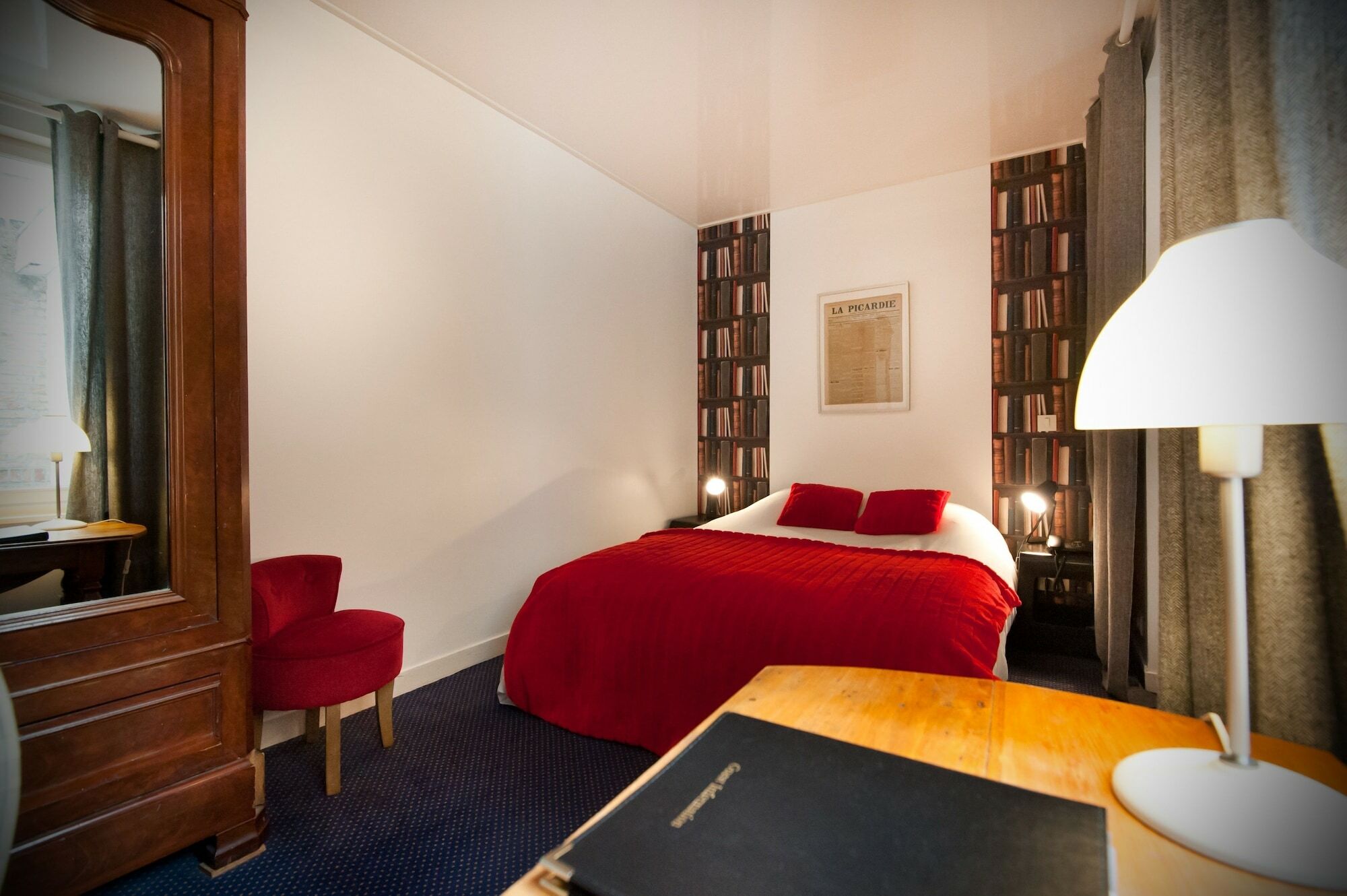La Le Prieure 3* Amiens